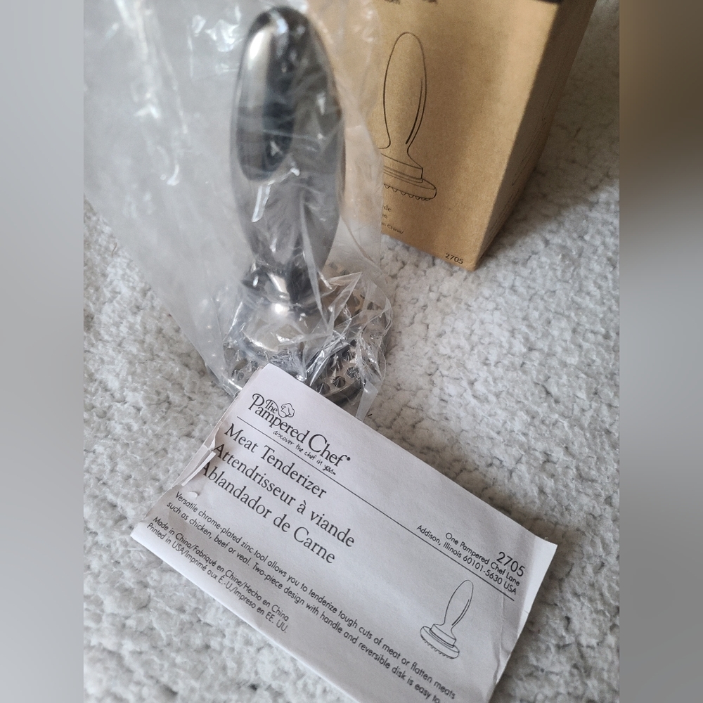 New In Box Pampered Chef Meat Tenderizer